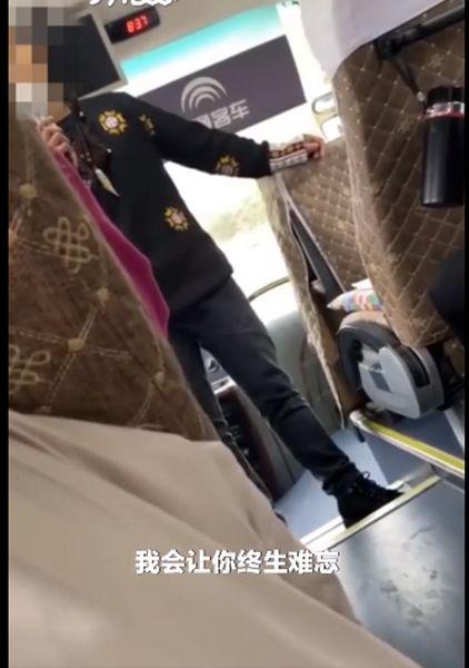 网友爆料云南导游视频,揭秘云南旅游背后的真相  第2张