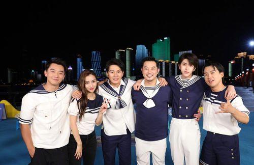 在线观看奔跑吧,欢乐竞技，青春无敌！