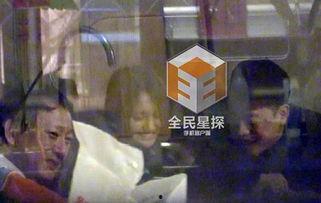 八卦爆料公布恋情视频,明星甜蜜公布恋情，视频记录甜蜜瞬间  第2张